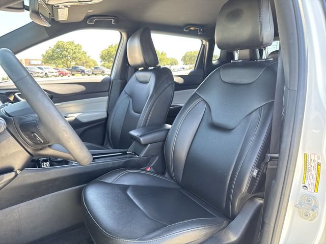 Used 2025 Jeep Compass Limited AWD/4WD image 11