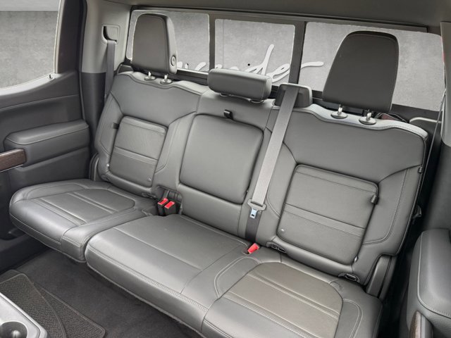 Used 2022 GMC Sierra 1500 Denali w/ Denali Premium Package AWD/4WD image 22