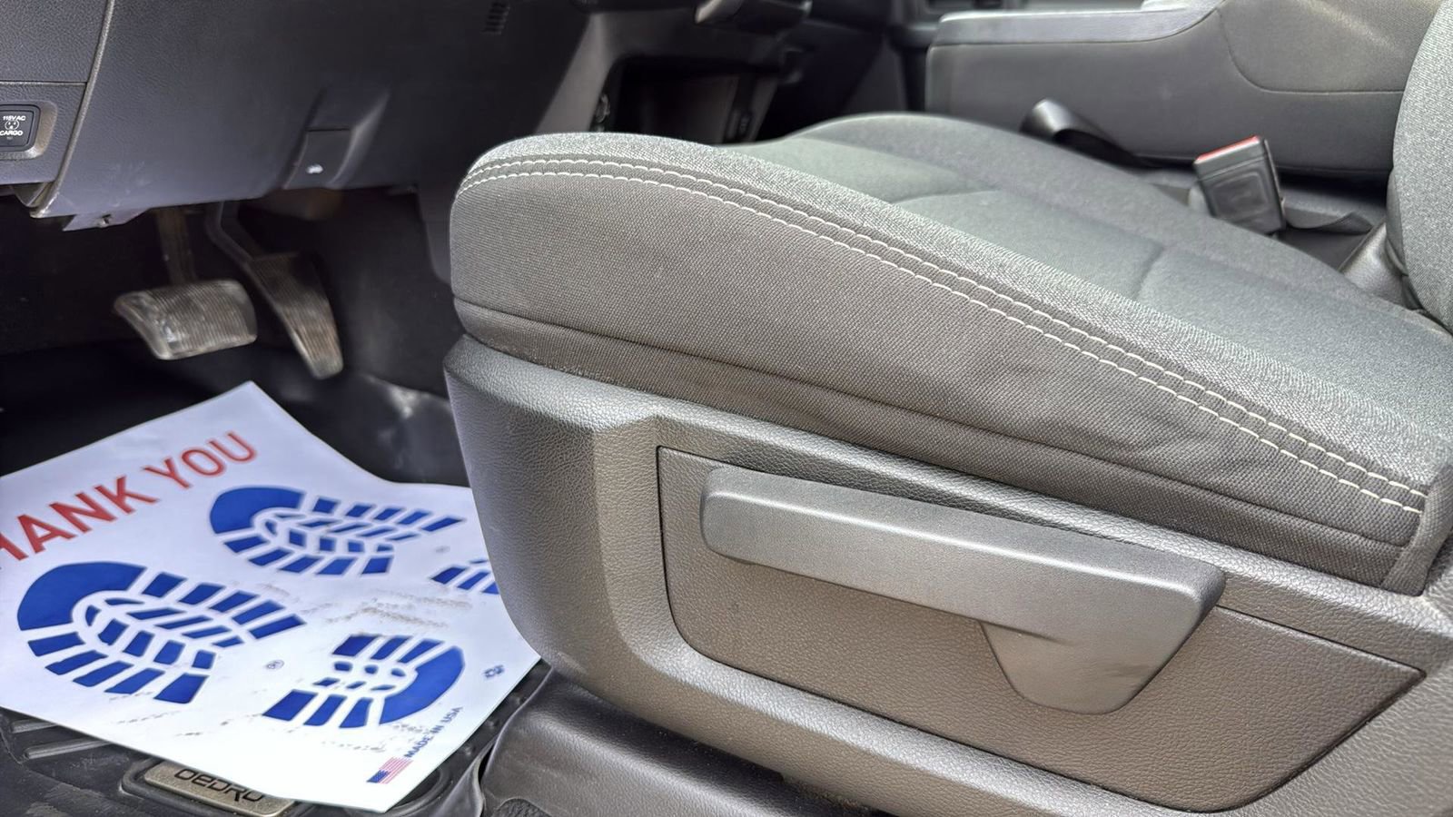 Used 2024 RAM 2500 Tradesman w/ Chrome Appearance Group image 10