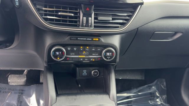 Certified 2021 Ford Escape SEL w/ Technology Package image 15