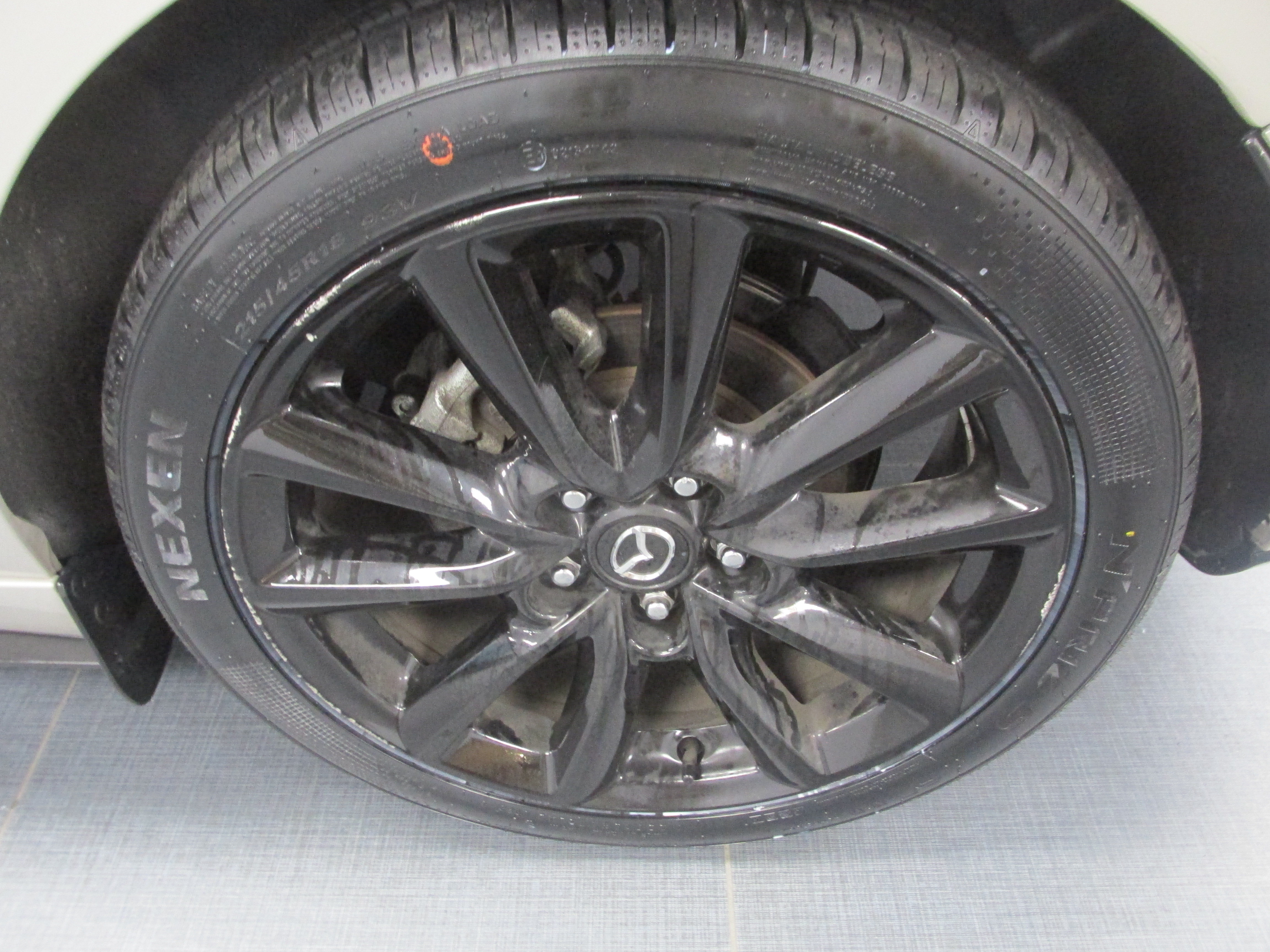 Used 2024 MAZDA MAZDA3 s FWD image 11