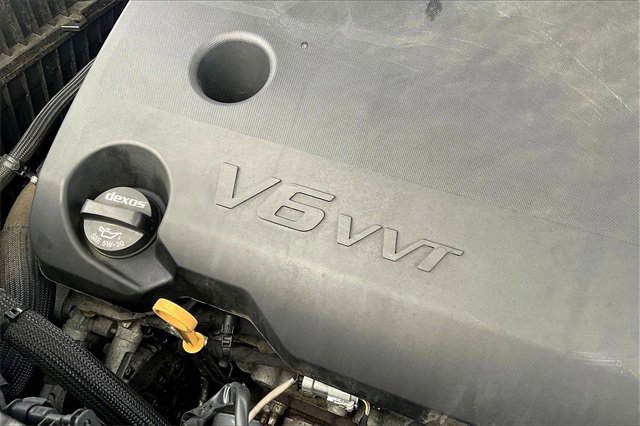 Used 2019 Chevrolet Traverse LT image 35