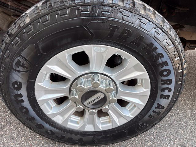 Certified 2020 Ford F350 XL w/ STX Appearance Package AWD/4WD image 13