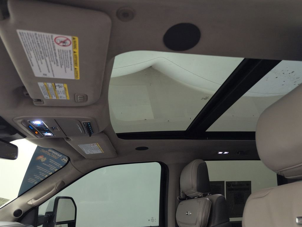 Certified 2025 Ford F450 Platinum w/ Platinum Plus Package image 6