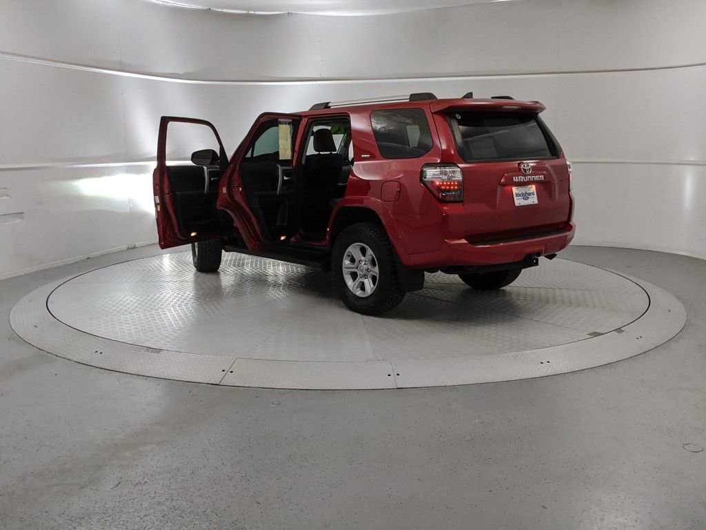 Used 2024 Toyota 4Runner SR5 Premium image 9