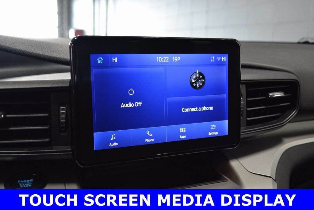 Certified 2022 Ford Explorer XLT w/ Class IV Trailer Tow Package image 12