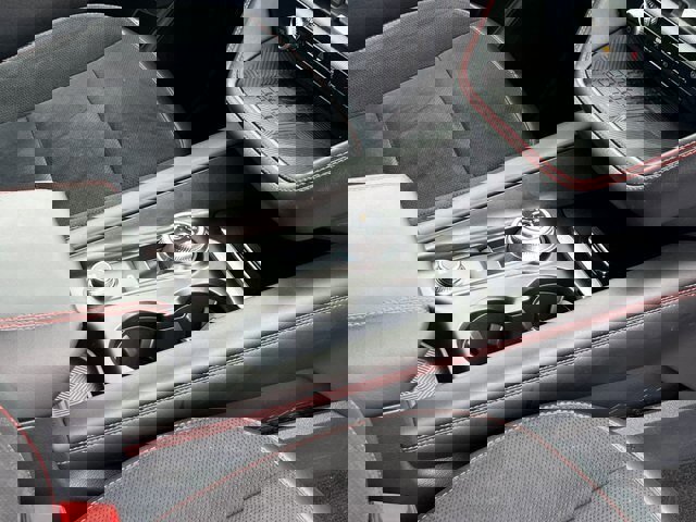 Certified 2025 Ford Explorer ST image 31