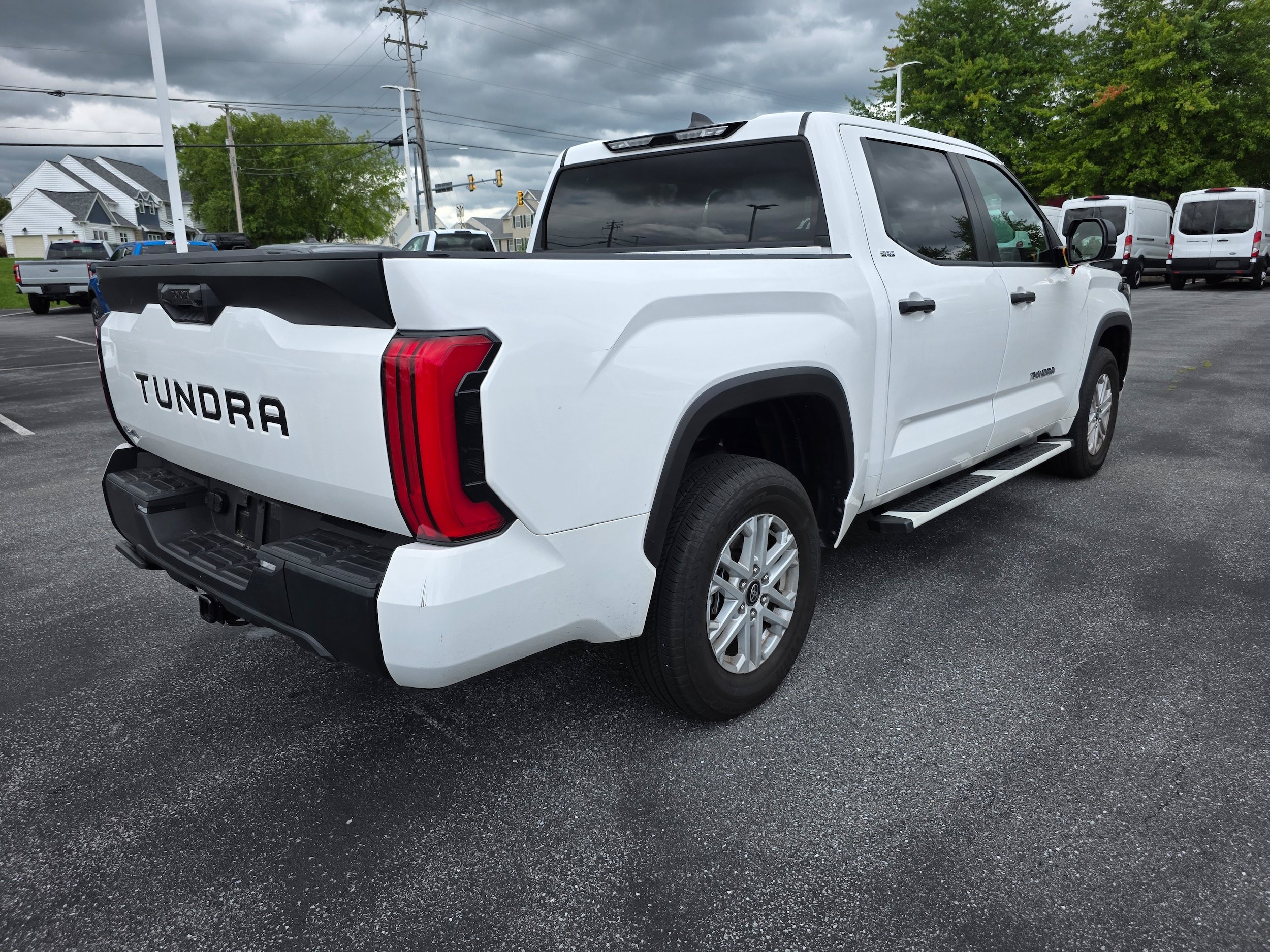 Used 2025 Toyota Tundra SR5 AWD/4WD image 5
