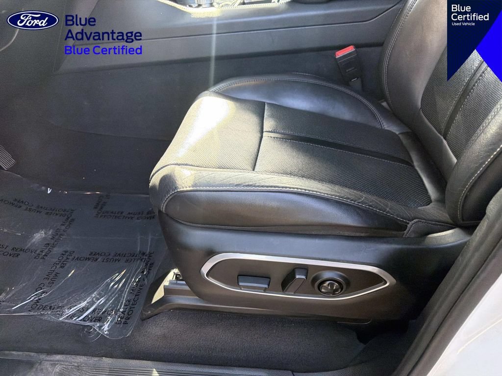 Used 2024 Jeep Wagoneer Series II w/ Flexible Seating Group AWD/4WD image 18