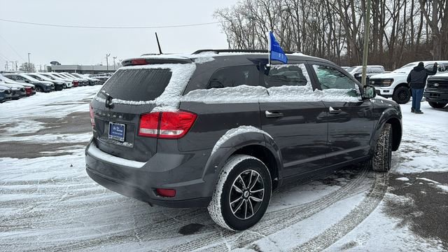 Used 2019 Dodge Journey SE w/ Blacktop Package image 5