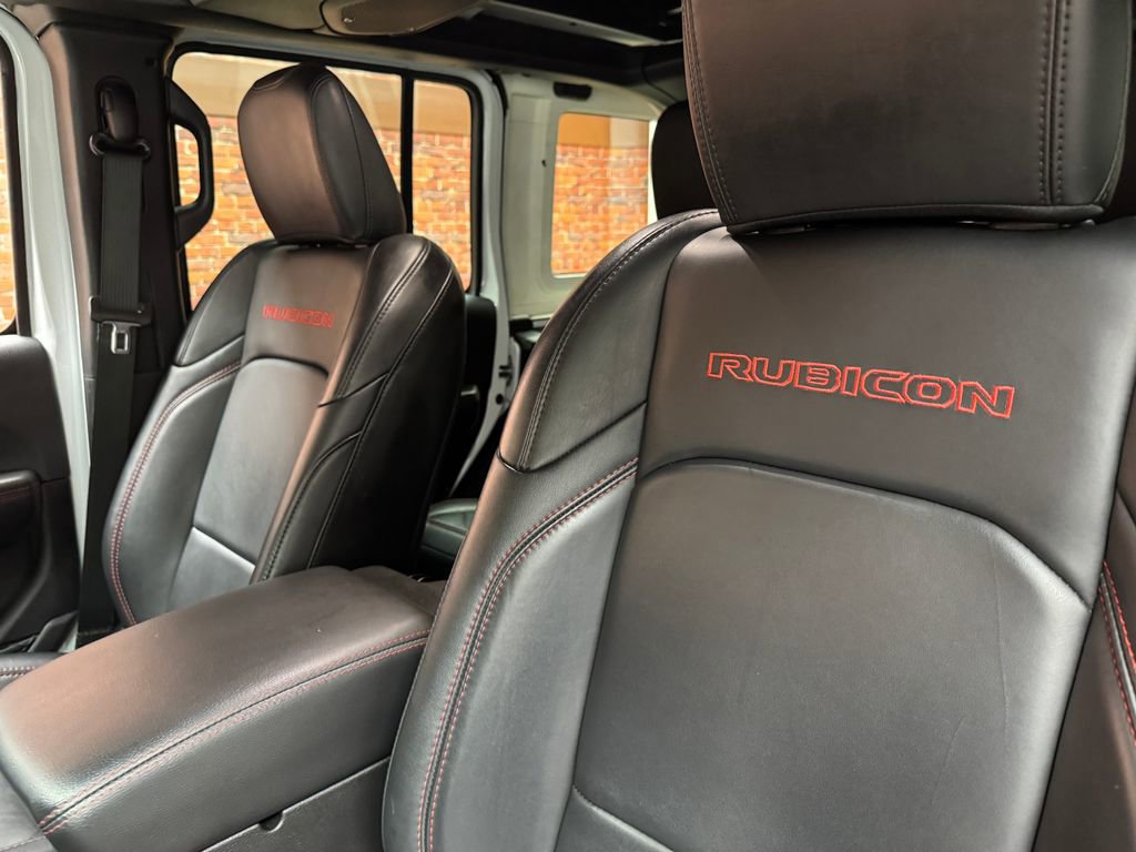 Used 2024 Jeep Wrangler Unlimited Rubicon AWD/4WD image 26