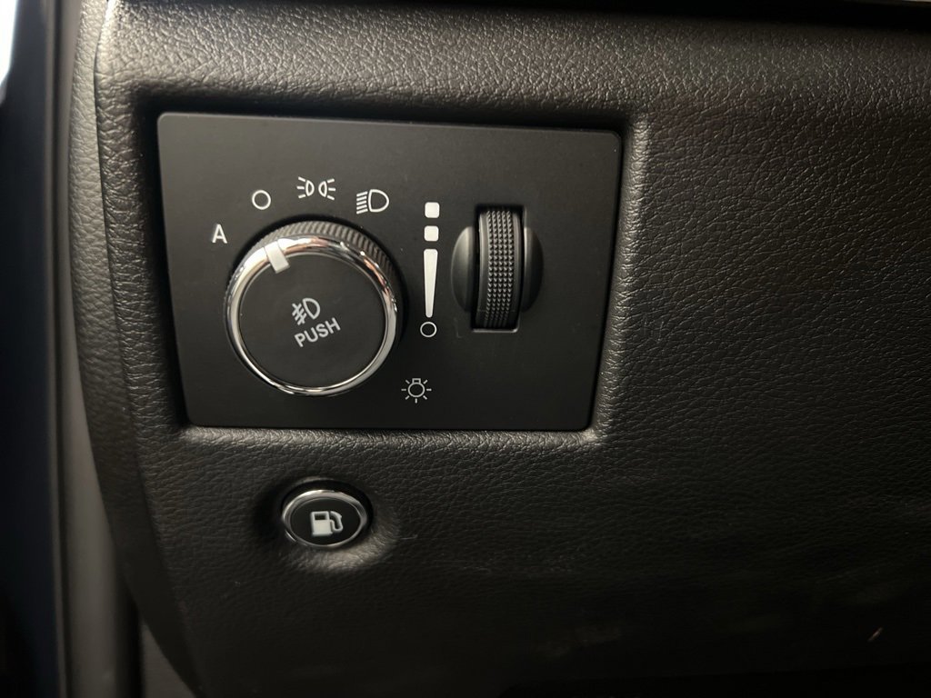 Used 2019 Jeep Grand Cherokee High Altitude image 25