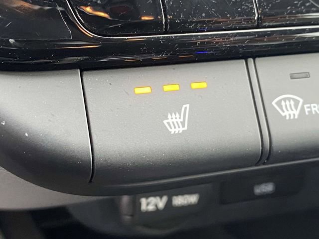 Used 2025 Hyundai Elantra SEL w/ Cargo Package image 31