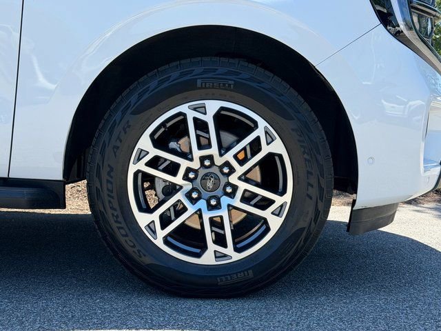 Certified 2025 Ford Expedition Max Active AWD/4WD image 13