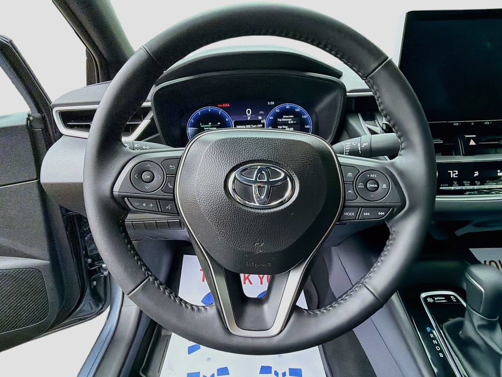 Used 2026 Toyota Corolla SE w/ SE Package FWD image 11