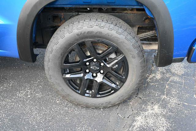 Used 2023 Chevrolet Silverado 1500 RST w/ Z71 Off-Road Package AWD/4WD image 14