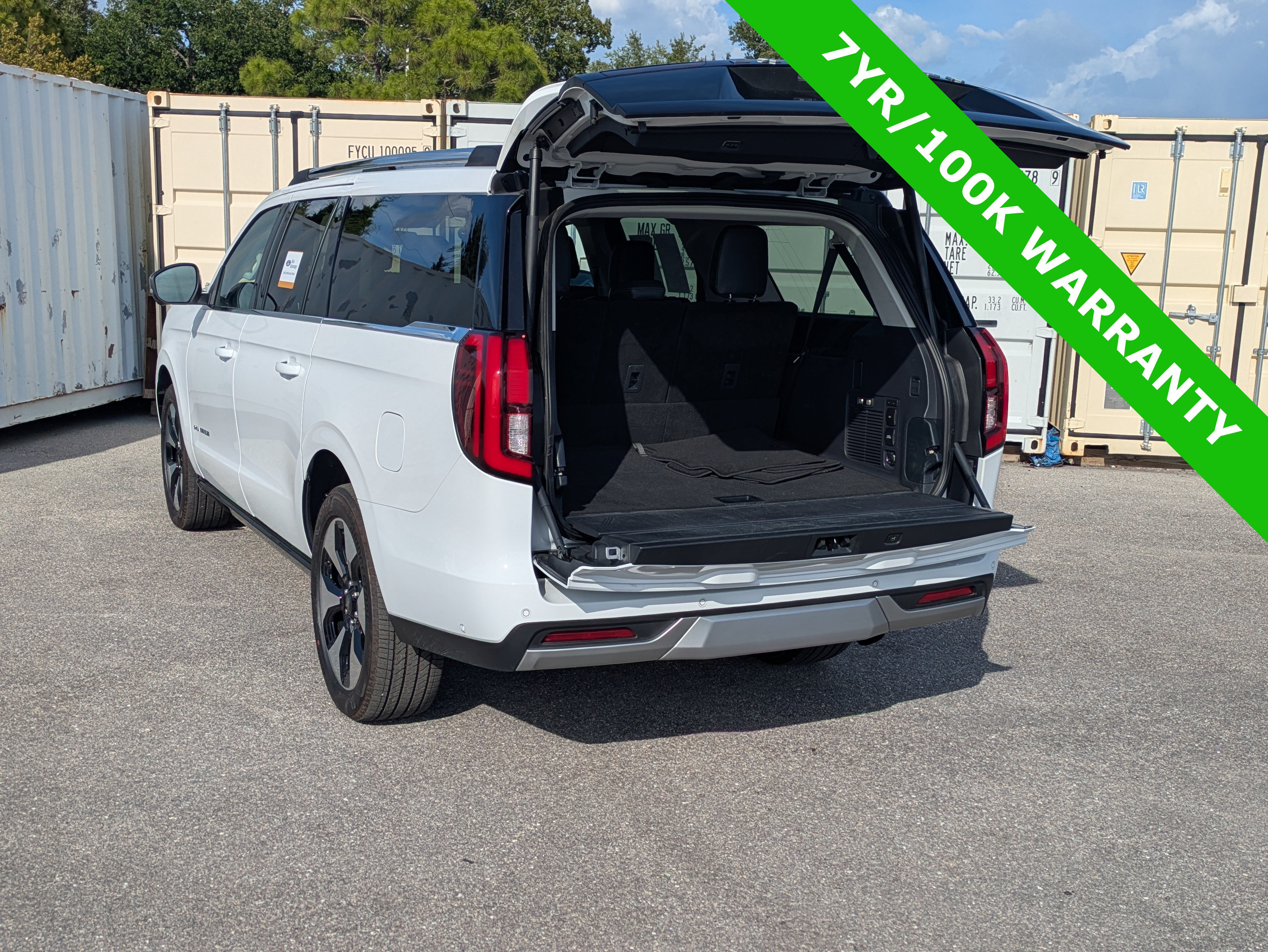 Certified 2025 Ford Expedition Max Platinum AWD/4WD image 13
