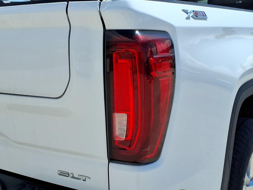 Used 2021 GMC Sierra 1500 SLT AWD/4WD image 10