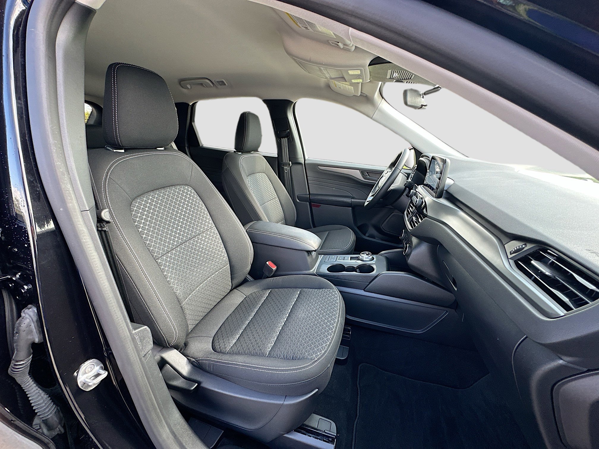 Certified 2024 Ford Escape Active image 25