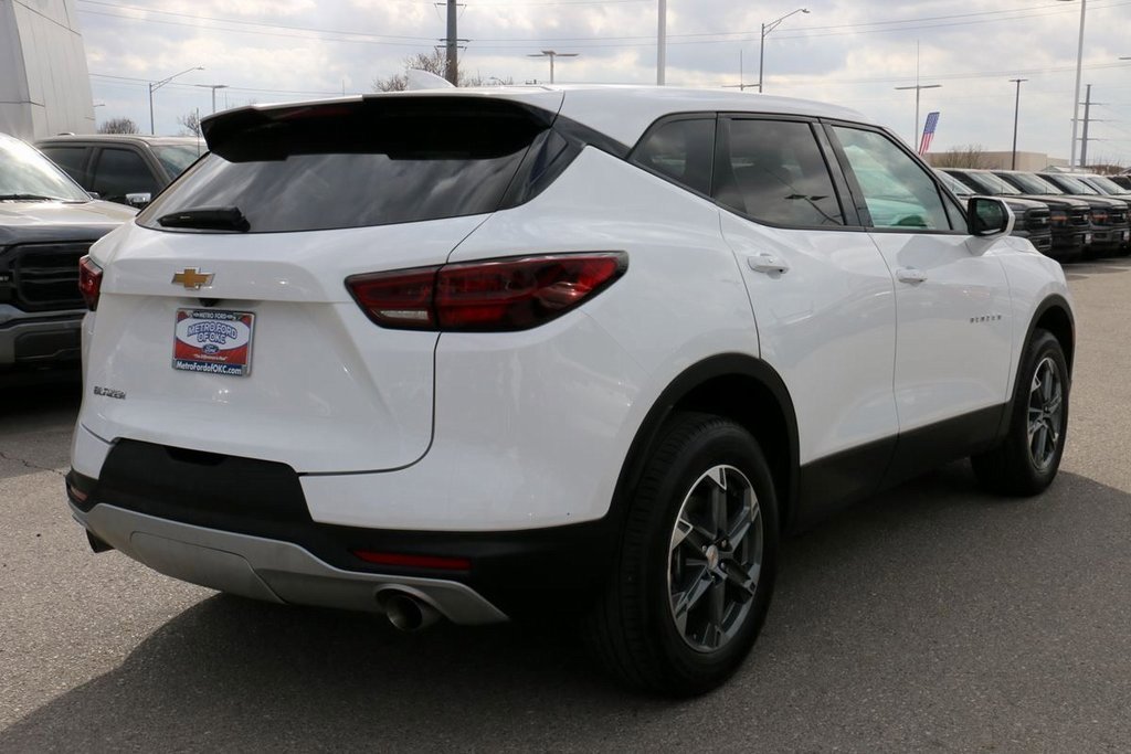 Used 2025 Chevrolet Blazer LT image 5