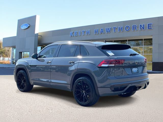 Used 2022 Volkswagen Atlas Cross Sport SEL R-Line AWD/4WD image 4