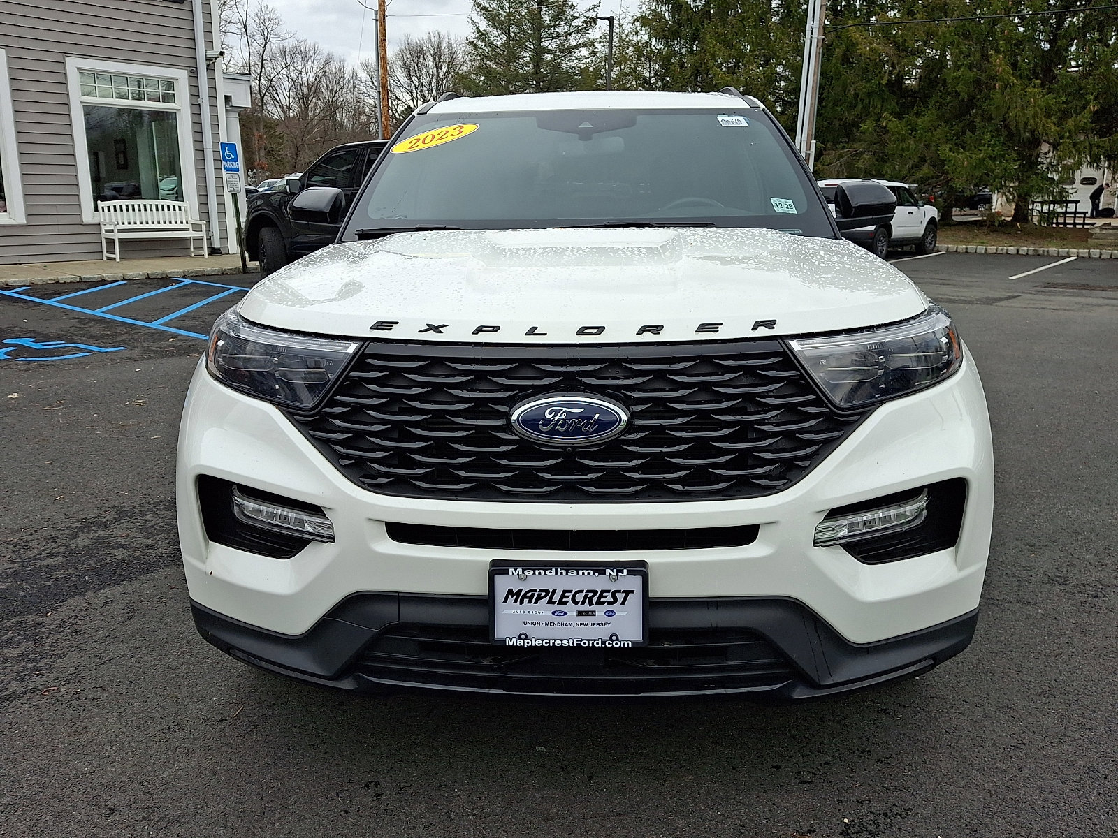 Certified 2023 Ford Explorer ST-Line w/ Class IV Trailer Tow Package image 8