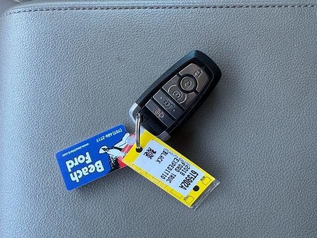 Certified 2018 Ford Expedition XLT w/ Equipment Group 202A AWD/4WD image 16