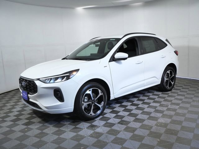 Certified 2024 Ford Escape ST-Line Select w/ Tech Pack #2 AWD/4WD image 5
