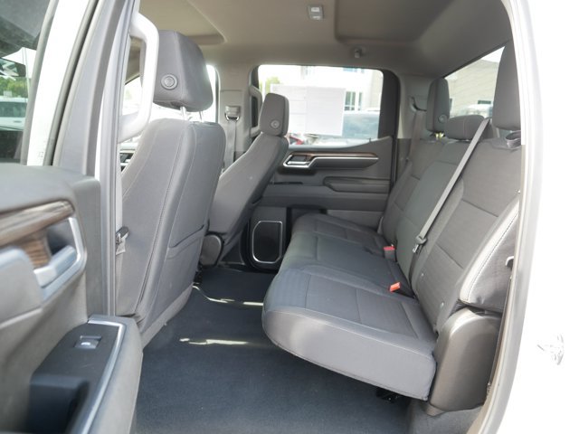 Used 2026 Chevrolet Silverado 1500 RST AWD/4WD image 17
