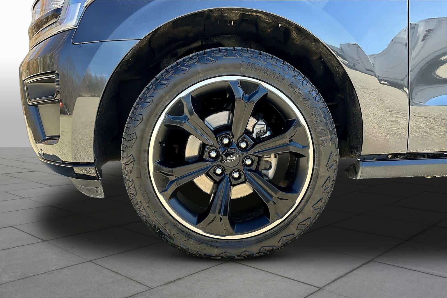 Certified 2023 Ford Expedition Max Limited AWD/4WD image 11