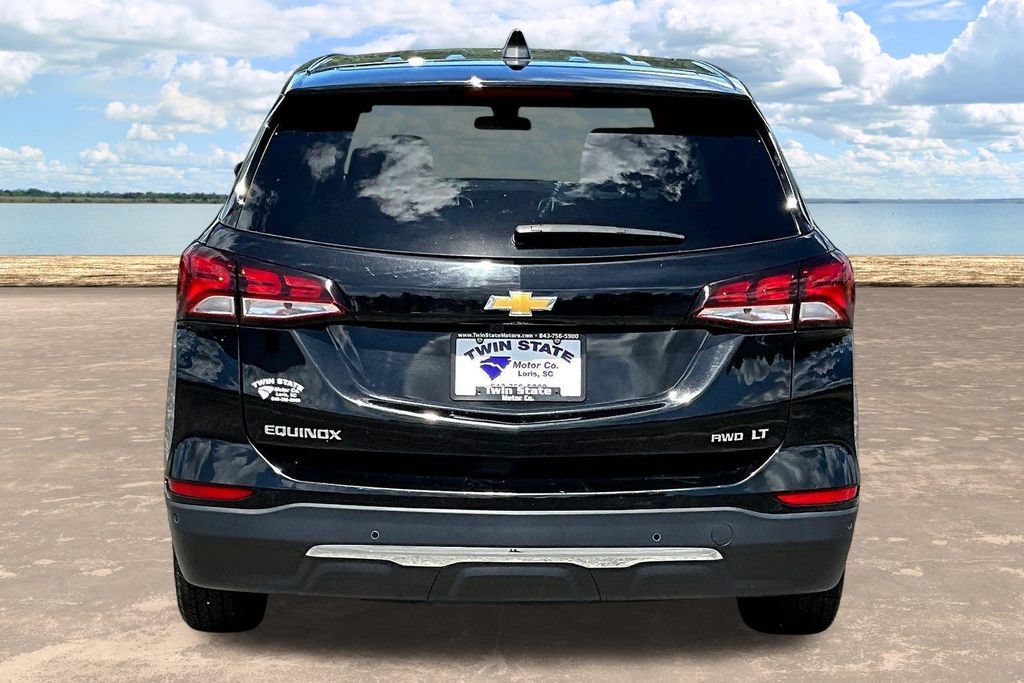 Used 2024 Chevrolet Equinox LT AWD/4WD image 7