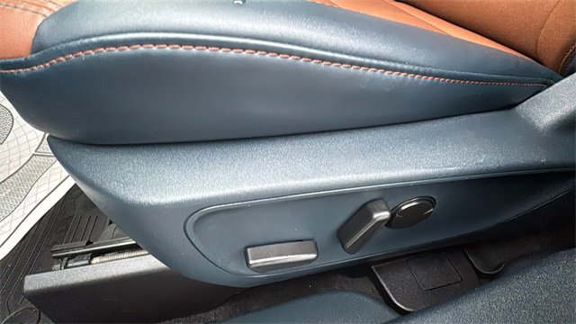 Certified 2022 Ford Maverick Lariat w/ Lariat Luxury Package image 10