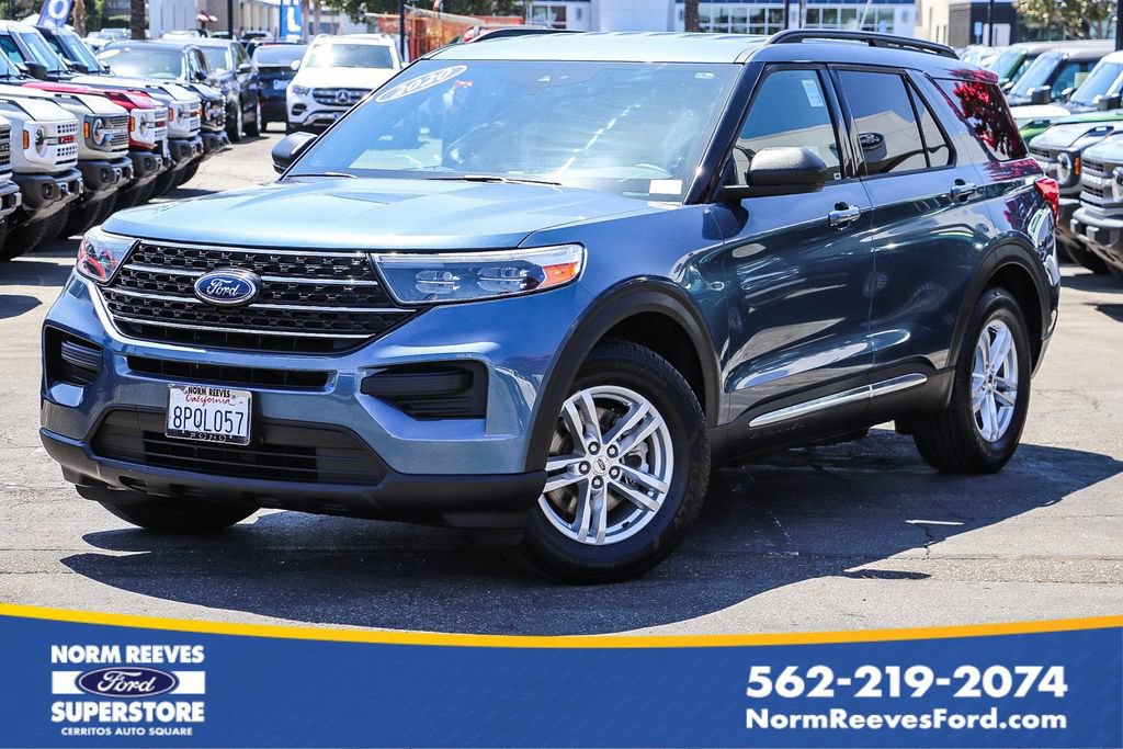 Certified 2020 Ford Explorer XLT RWD image 1