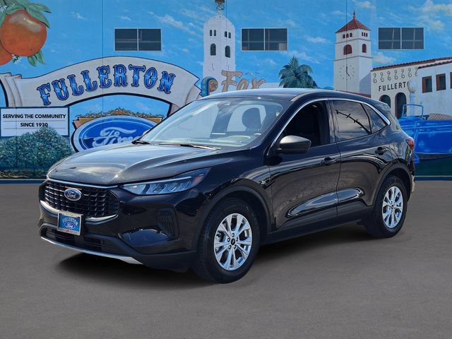 Certified 2024 Ford Escape Active FWD image 2