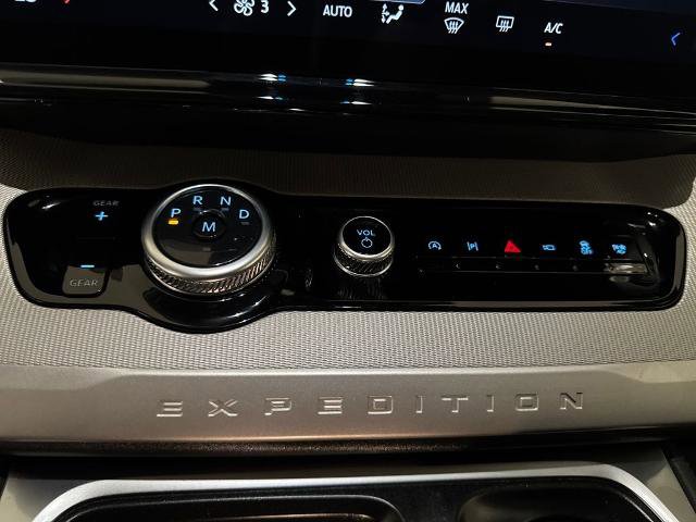 Certified 2025 Ford Expedition Max Active image 29