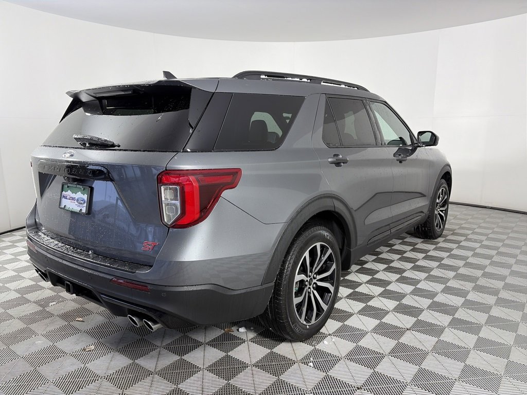Certified 2022 Ford Explorer ST image 7