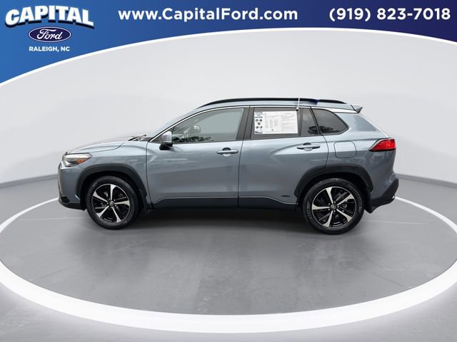 Used 2024 Toyota Corolla Cross XSE w/ Convenience Package image 5