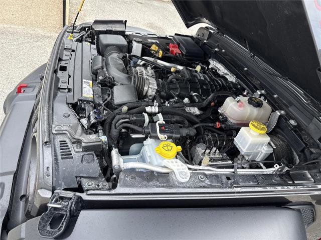 Used 2024 Jeep Gladiator Rubicon w/ Technology Group image 30
