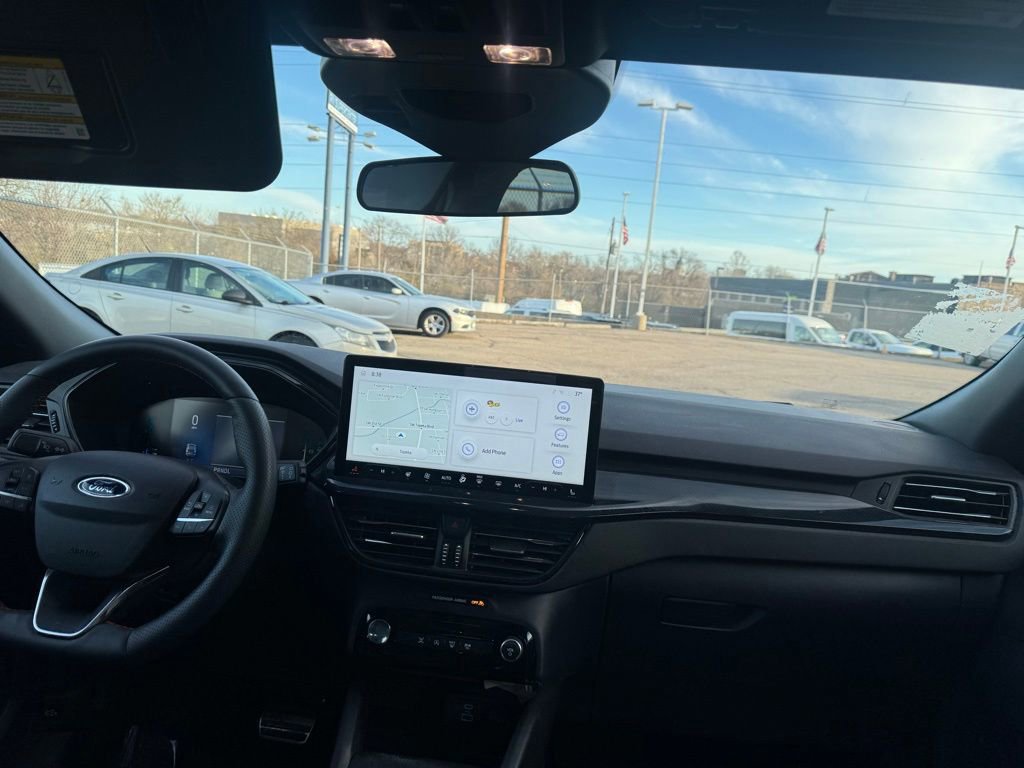 Certified 2023 Ford Escape ST-Line w/ Tech Pack #1 image 10