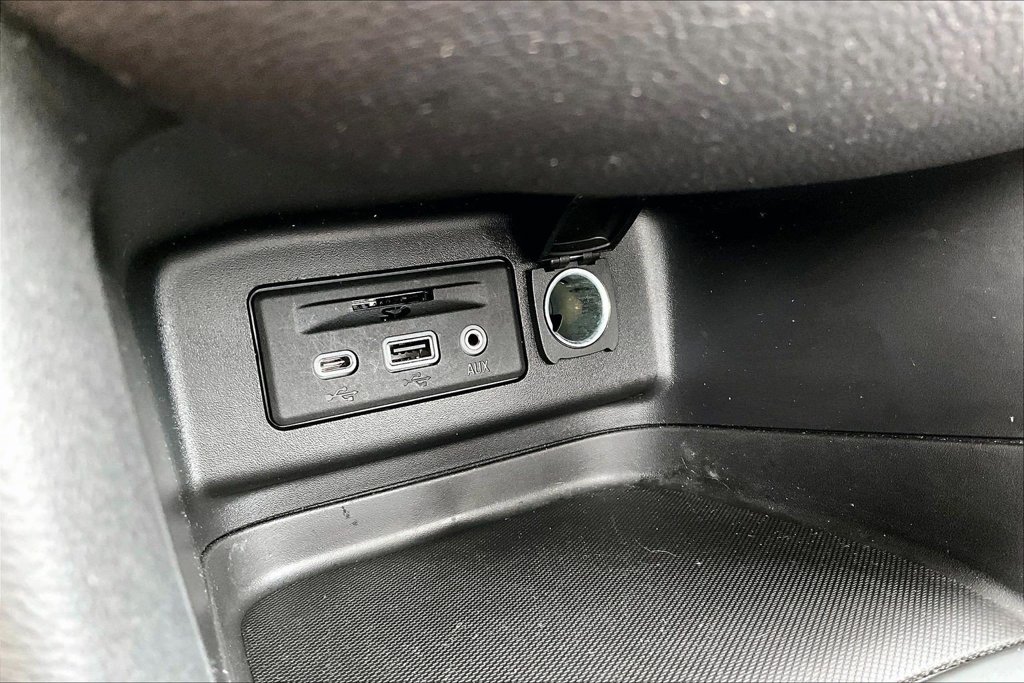 Used 2024 Chevrolet Equinox RS w/ RS Leather Package AWD/4WD image 27