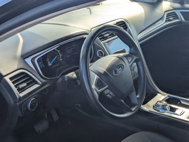 Certified 2020 Ford Fusion SE image 10