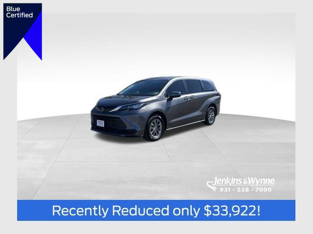 Used 2023 Toyota Sienna LE FWD image 1