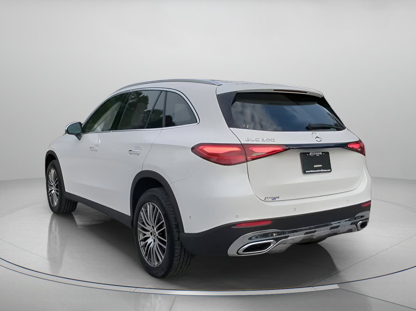 Used 2025 Mercedes-Benz GLC 300 image 21