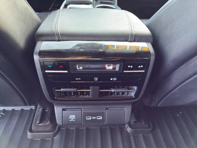 Used 2022 Acura MDX w/ Technology Package AWD/4WD image 22