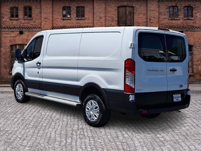 Certified 2024 Ford Transit 250 Low Roof w/ Exterior Upgrade Package RWD image 6