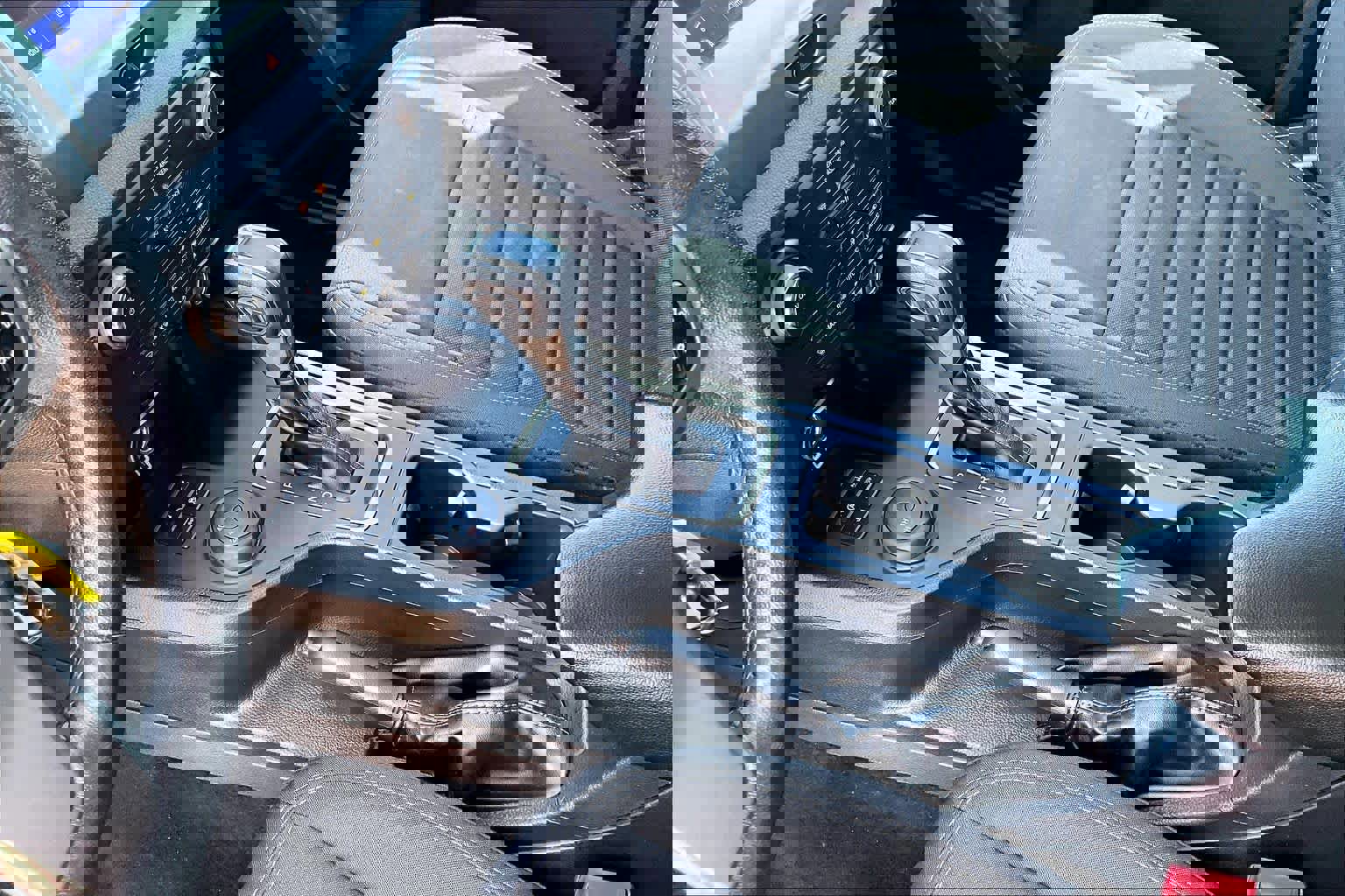 Certified 2021 Ford Ranger XLT w/ Equipment Group 301A Mid image 17