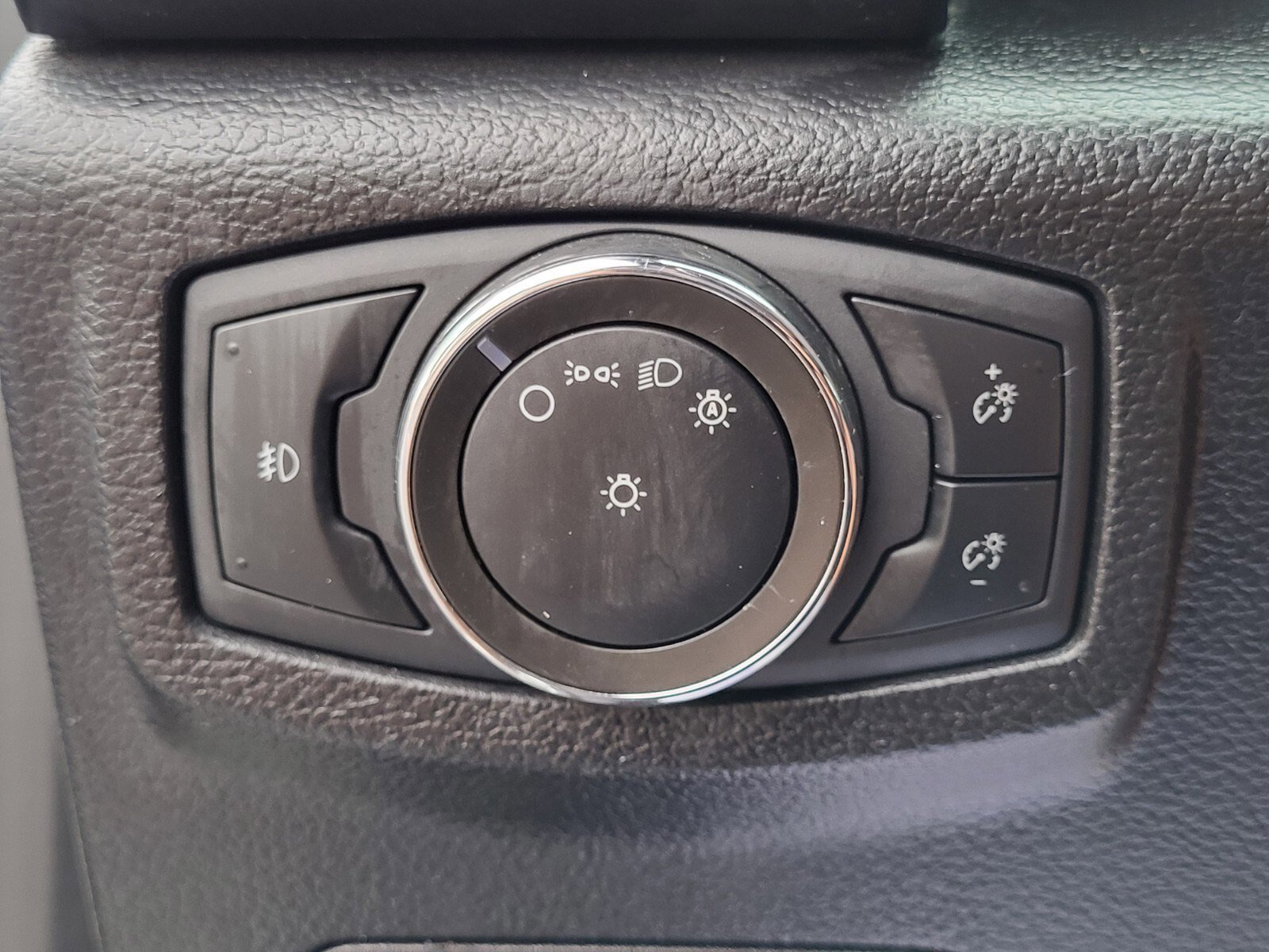 Certified 2021 Ford Expedition Limited image 22