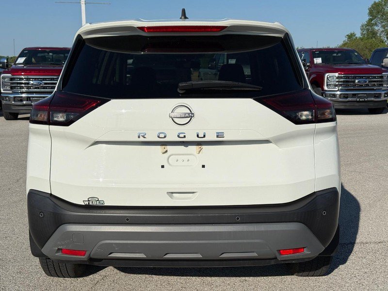 Used 2022 Nissan Rogue S FWD image 4