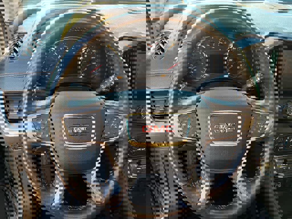 Used 2022 GMC Terrain AT4 w/ Infotainment Package II image 11