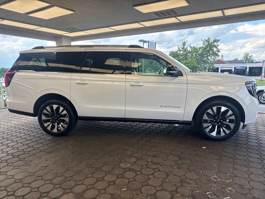 Certified 2026 Ford Expedition Max Platinum w/ Driver's Package AWD/4WD image 5